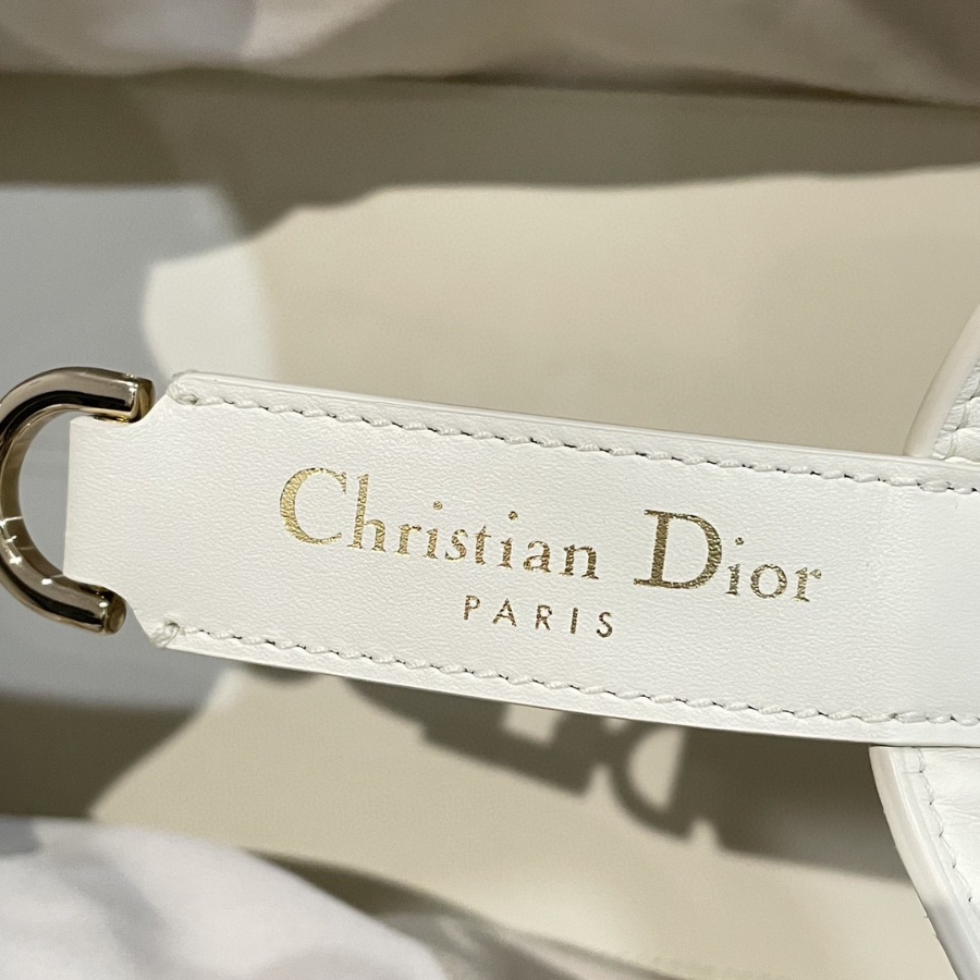 더미러THE Mirror_사진_20260109_7.jpg