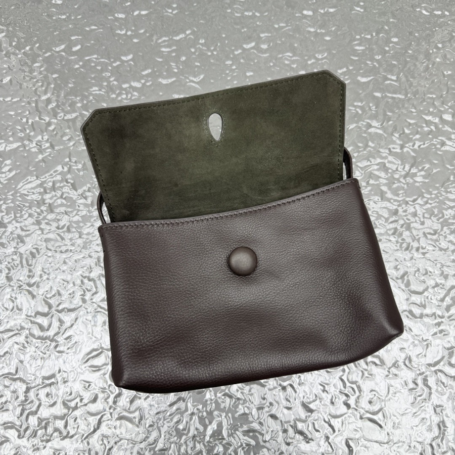 더미러THE Mirror_사진_20260111_5.jpg