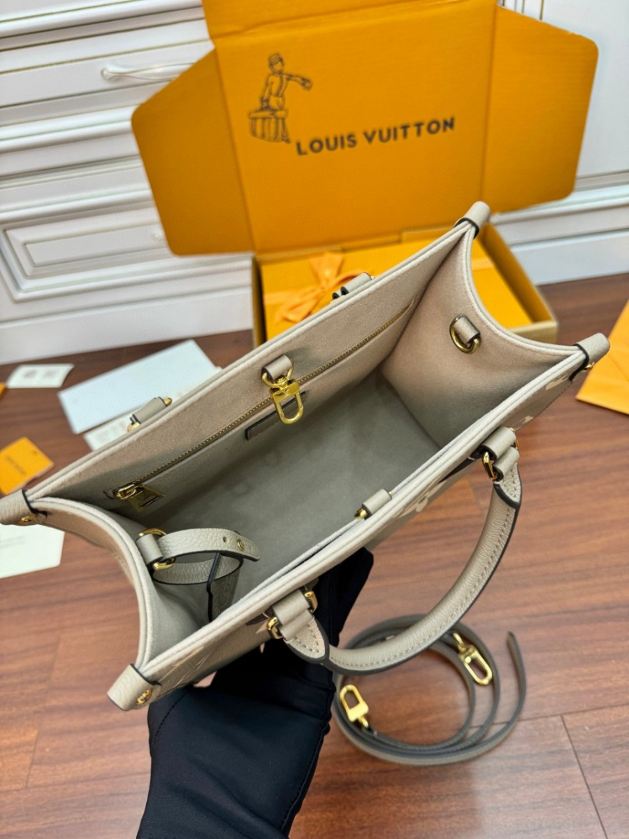 더미러THE Mirror_사진_20260302_5.jpg