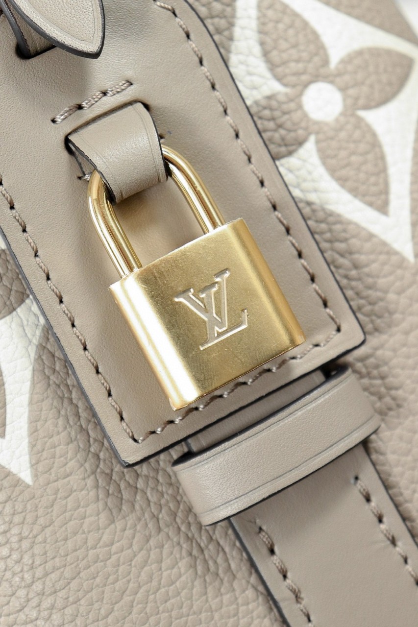 더미러THE Mirror_사진_20260302_15.jpg