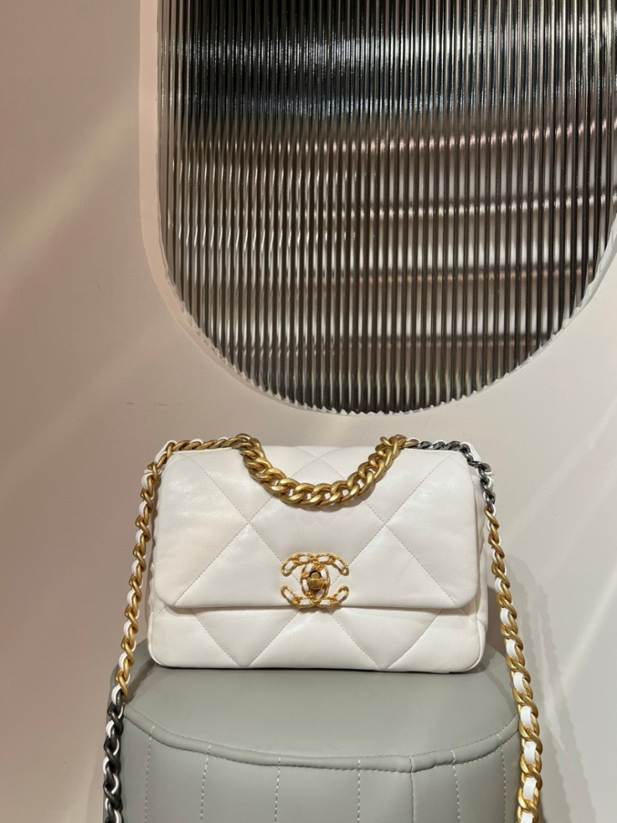 더미러THE Mirror_사진_20260308_1.jpg