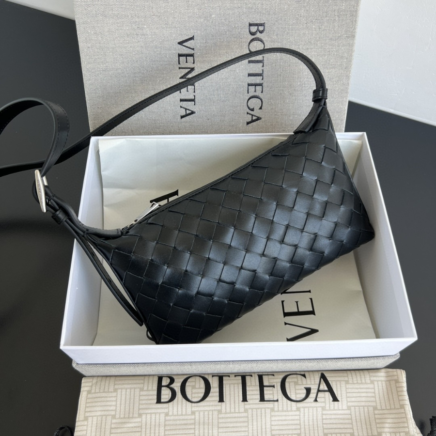 더미러THE Mirror_사진_20260308_2.jpg