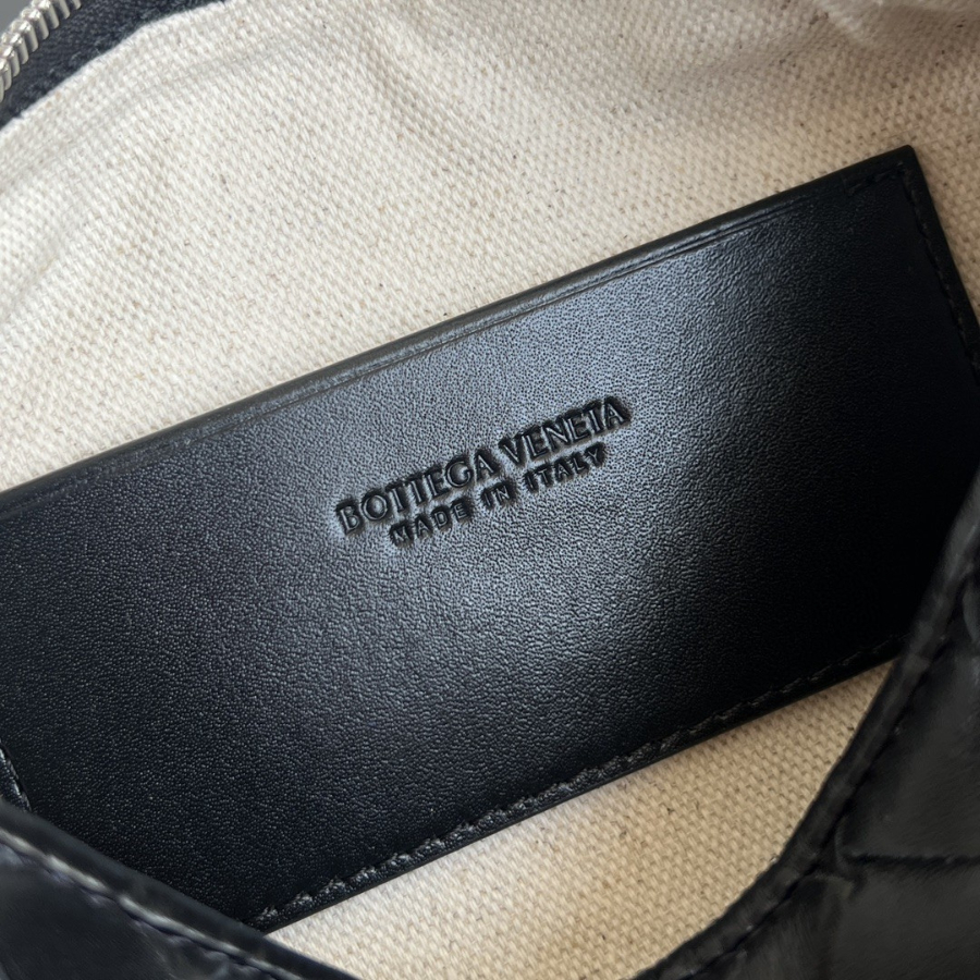 더미러THE Mirror_사진_20260308_10.jpg