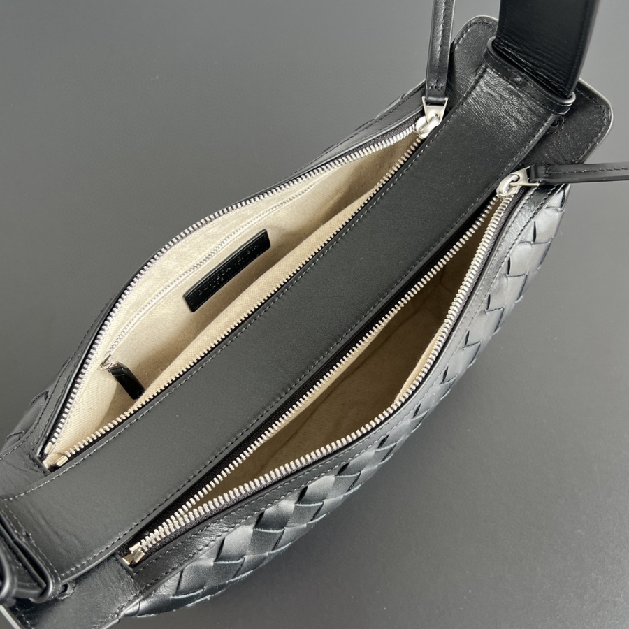 더미러THE Mirror_사진_20260308_6.jpg