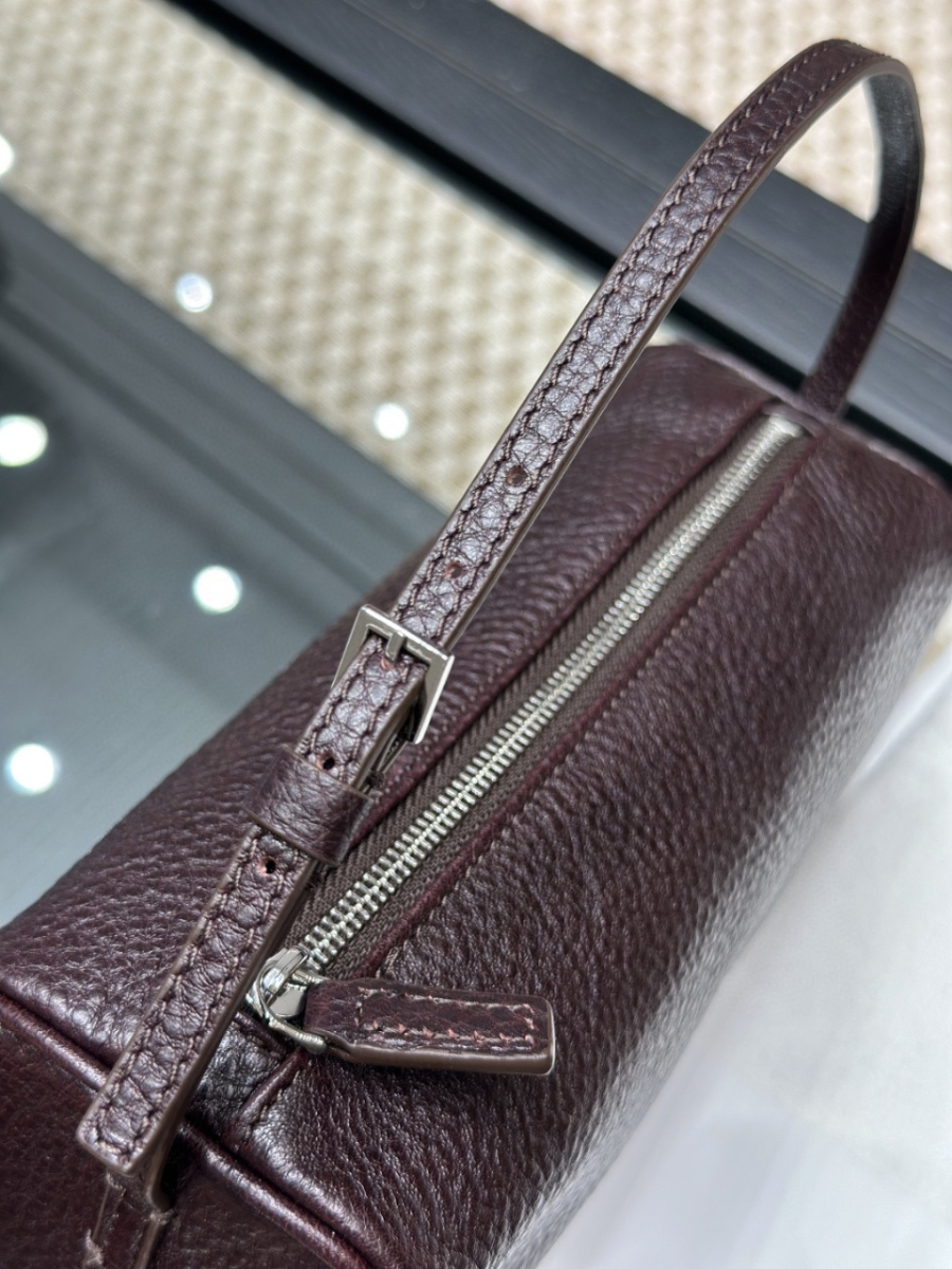 더미러THE Mirror_사진_20260315_6.jpg