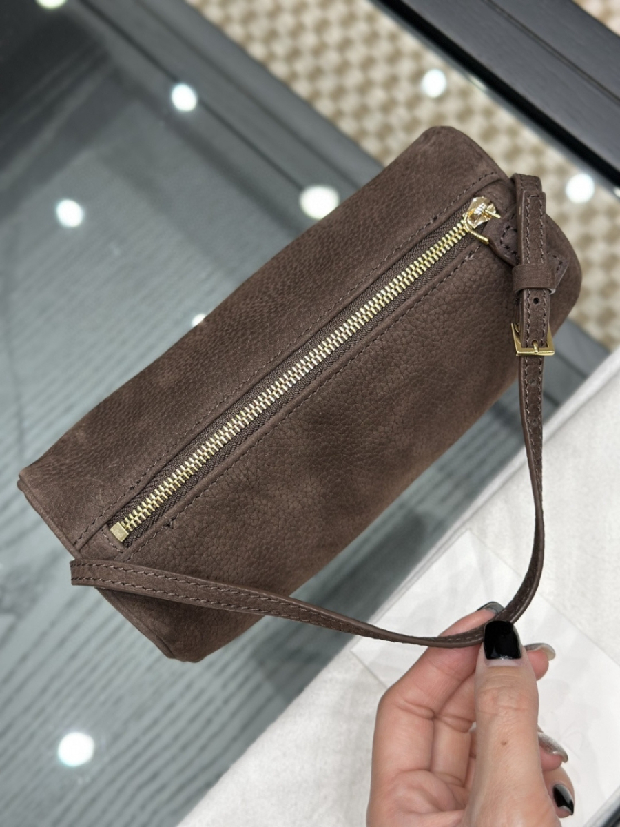 더미러THE Mirror_사진_20260315_3.jpg