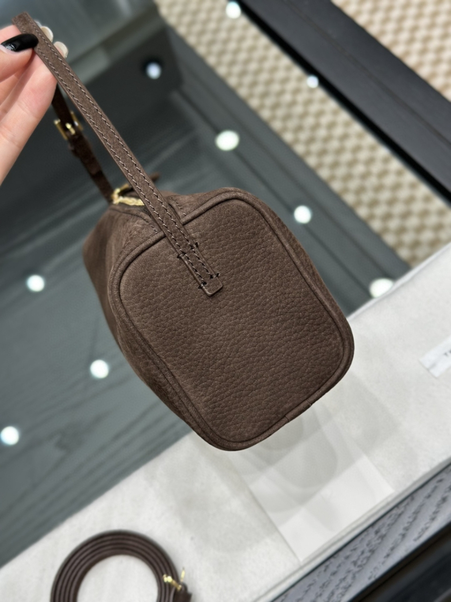 더미러THE Mirror_사진_20260315_6.jpg