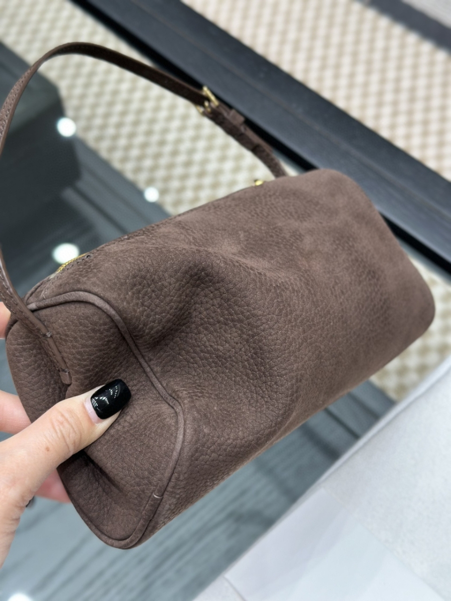 더미러THE Mirror_사진_20260315_5.jpg