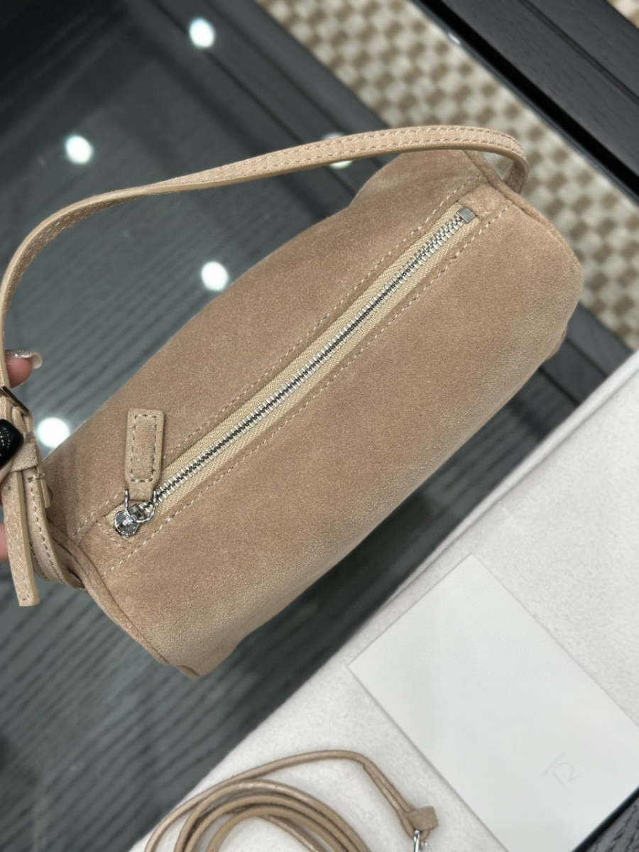 더미러THE Mirror_사진_20260315_5.jpg