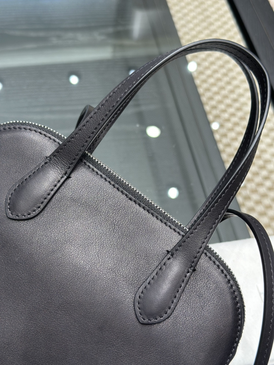 더미러THE Mirror_사진_20260315_5.jpg