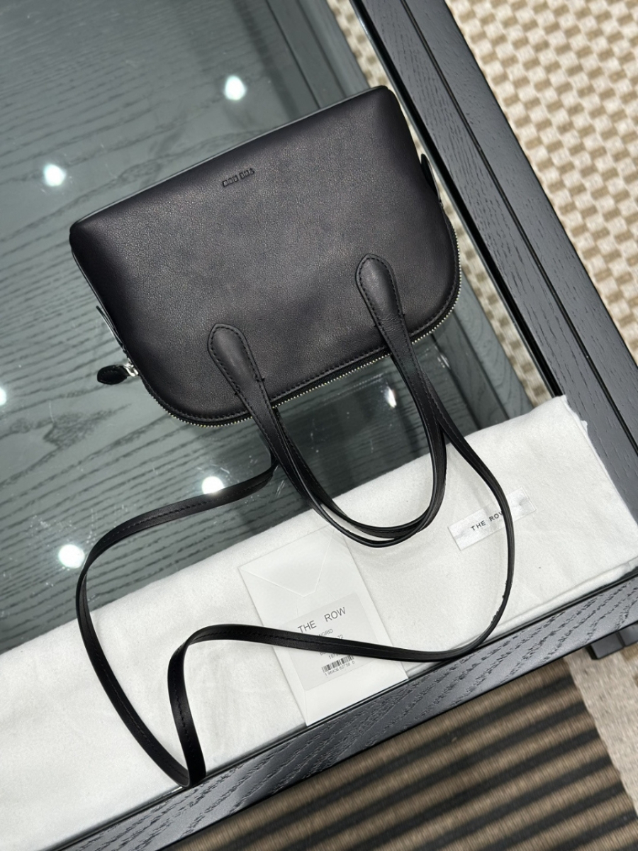 더미러THE Mirror_사진_20260315_8.jpg