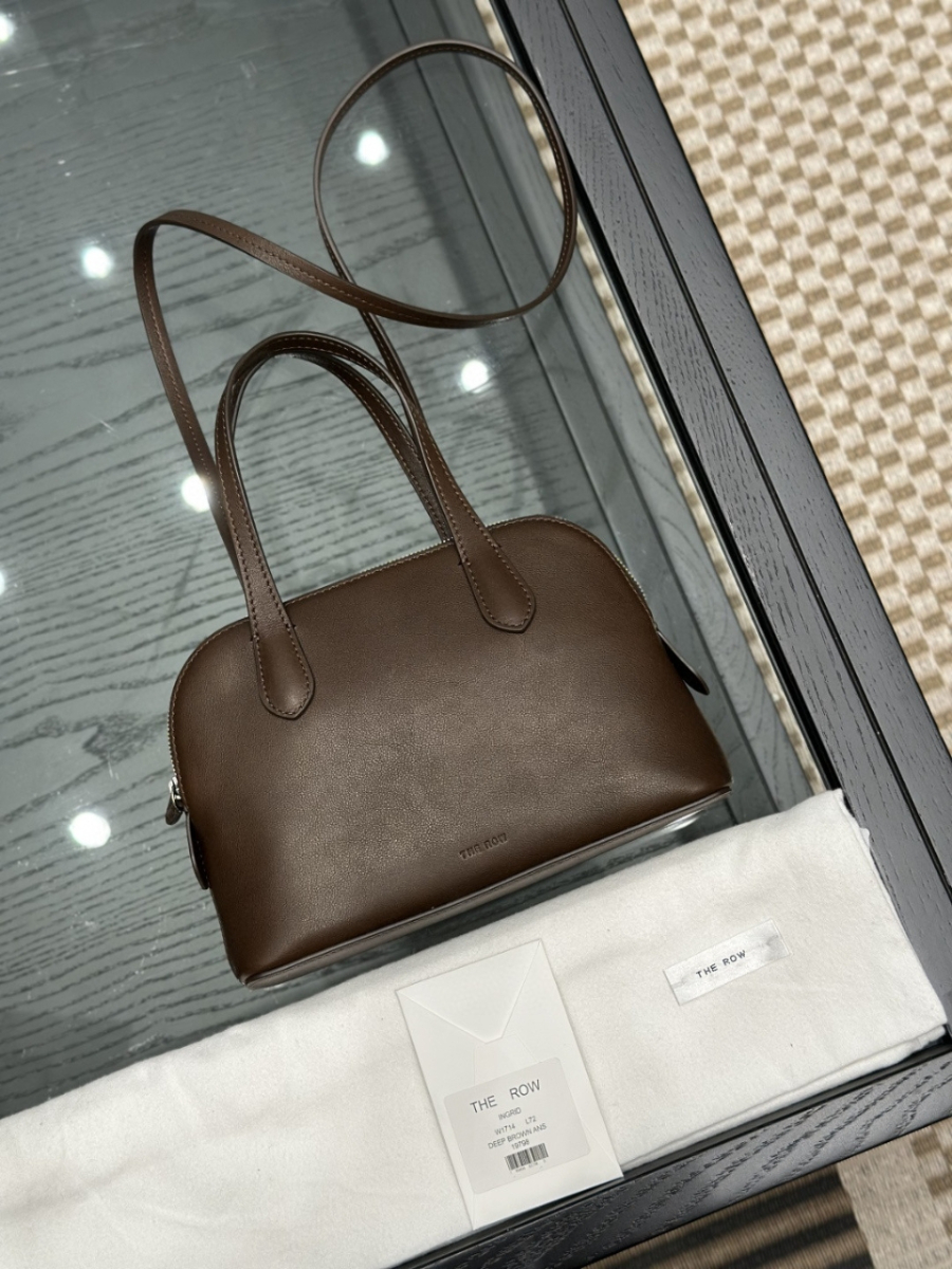 더미러THE Mirror_사진_20260315_3.jpg