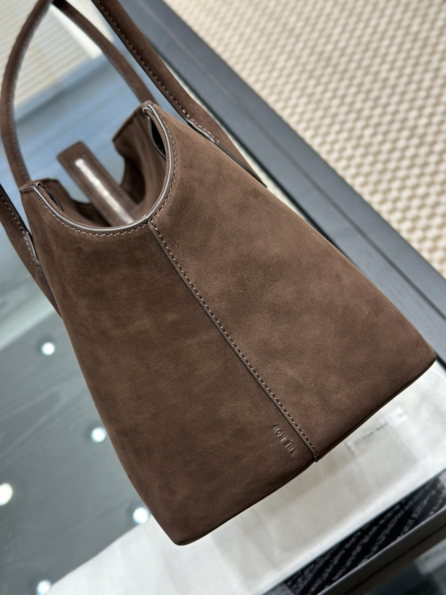 더미러THE Mirror_사진_20260315_4.jpg