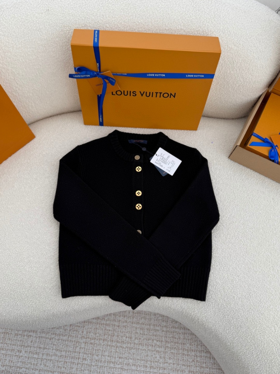 더미러THE Mirror_사진_20260316_4.jpg