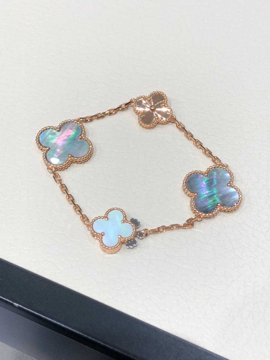 더미러THE Mirror_사진_20260316_1.jpg