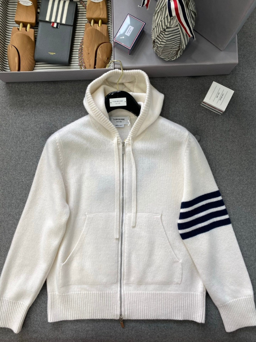 더미러THE Mirror_사진_20260323_3.jpg