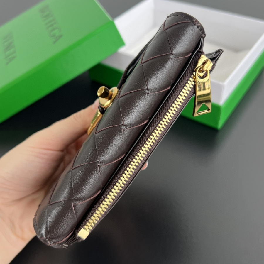 더미러THE Mirror_사진_20260316_3.jpg