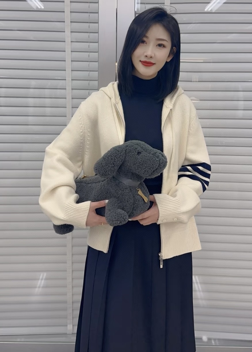 더미러THE Mirror_사진_20260323_2.jpg