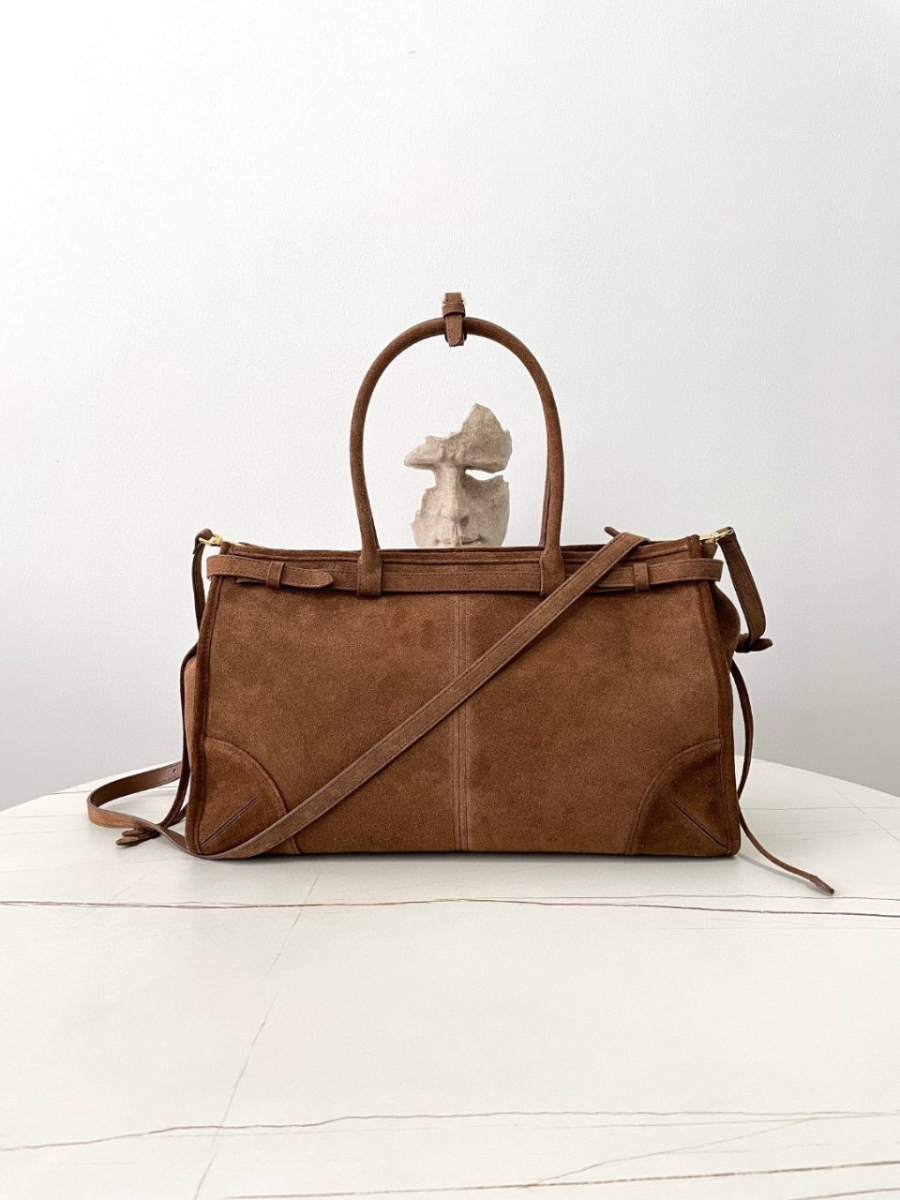 더미러THE Mirror_사진_20260327_2.jpg