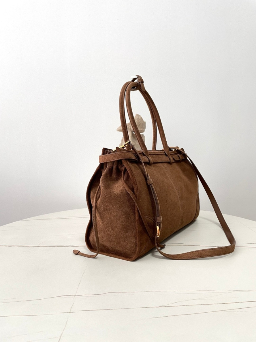 더미러THE Mirror_사진_20260327_3.jpg