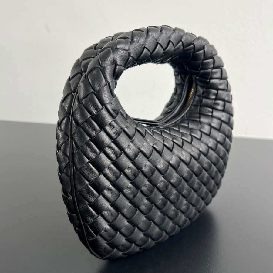 더미러THE Mirror_사진_20260407_3.jpg